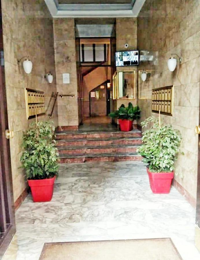 A Un Passo Dal Centro Hotel ปาแลร์โม ภายนอก รูปภาพ