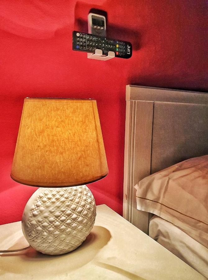 A Un Passo Dal Centro Hotel ปาแลร์โม ภายนอก รูปภาพ